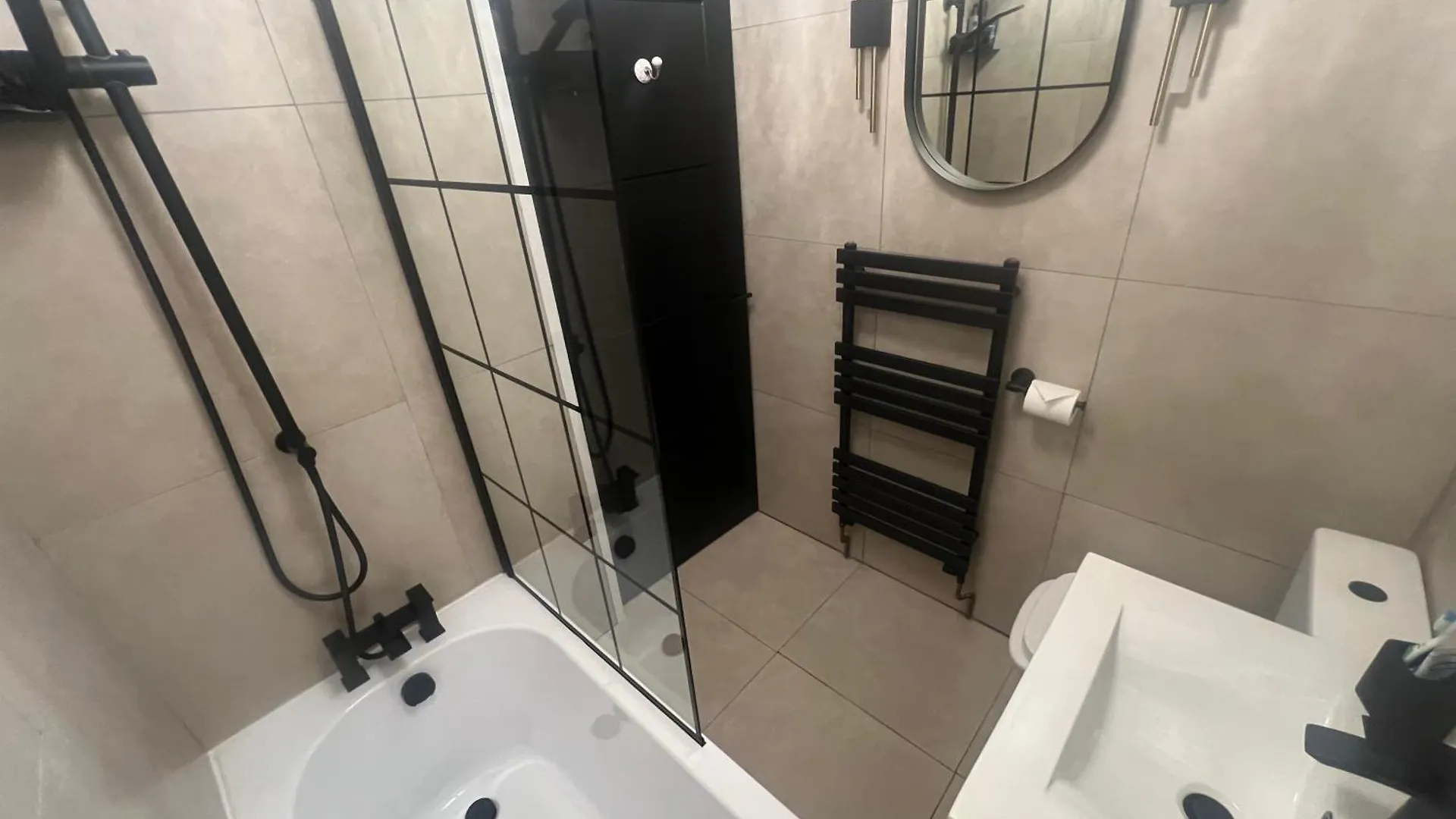 Olive Tree Cottage Golcar Homestay szállás